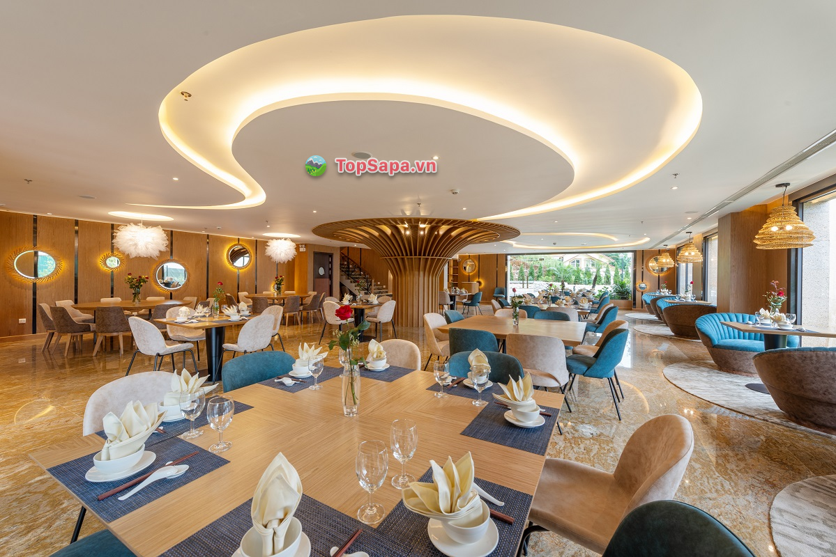 Nhà hàng Sín Chải và nhà hàng Tả Phìn của KK Sapa Hotel với đội ngũ chuyên gia, đầu bếp hùng hậu
